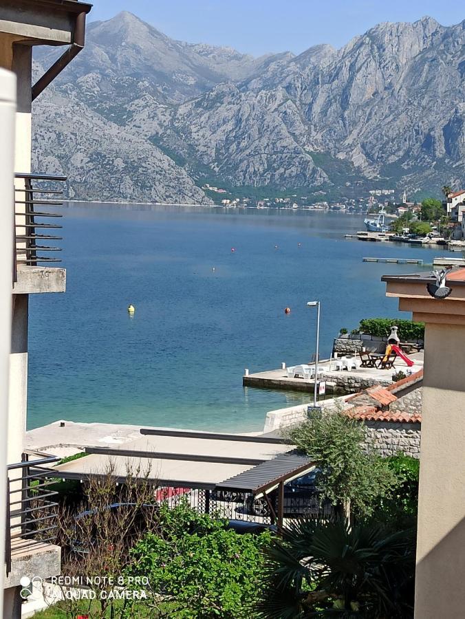 Apartment The Sea Coast Котор Екстериор снимка