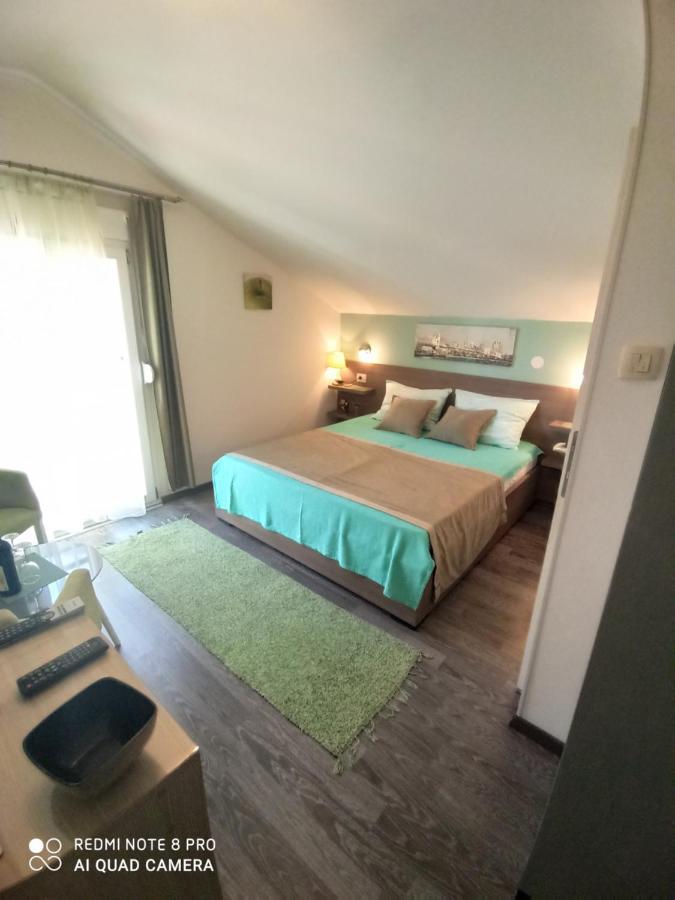 Apartment The Sea Coast Котор Екстериор снимка